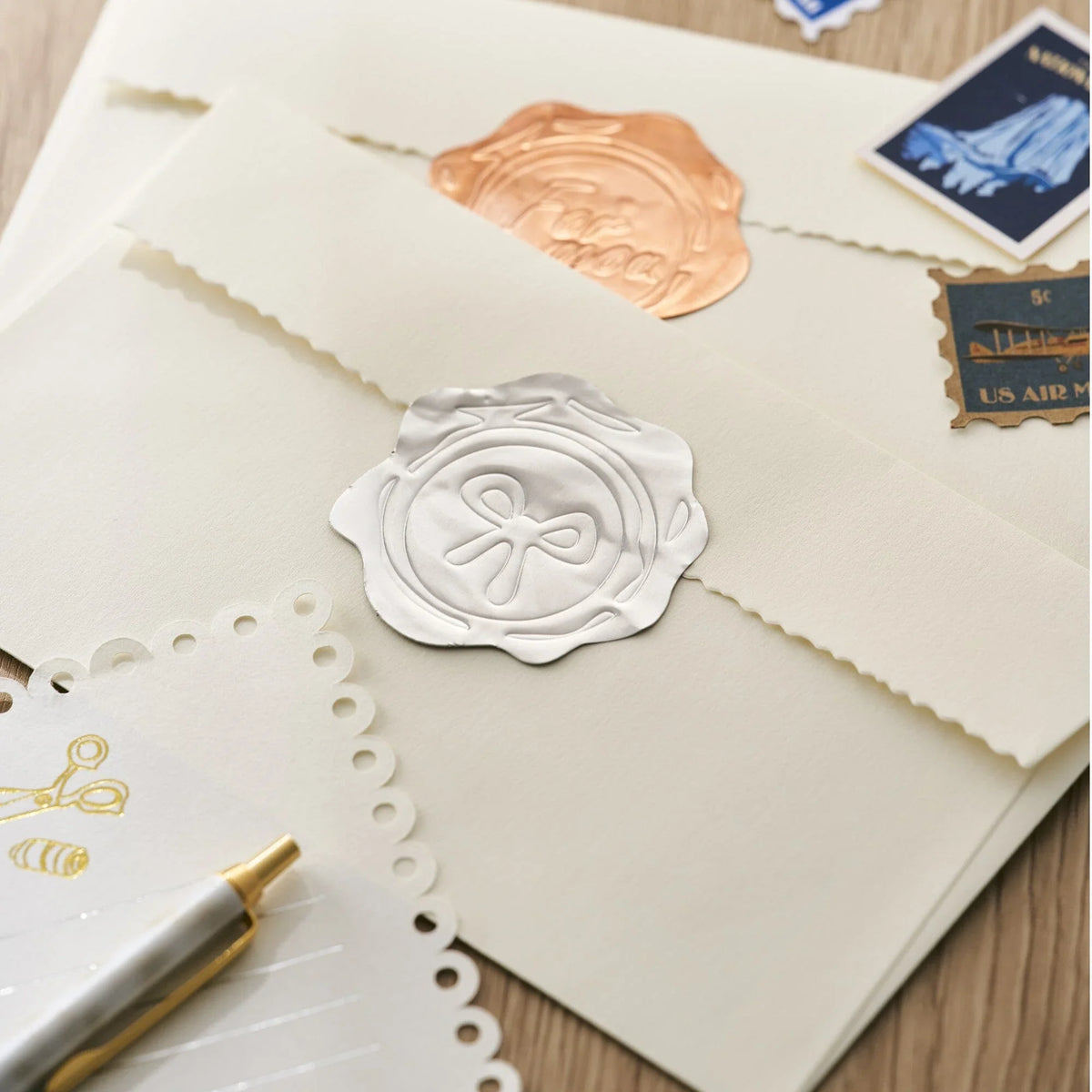 Silhouette Curio 2 w/ Advanced Blade Pack, 38 Oracal Sheets, Siser HTV